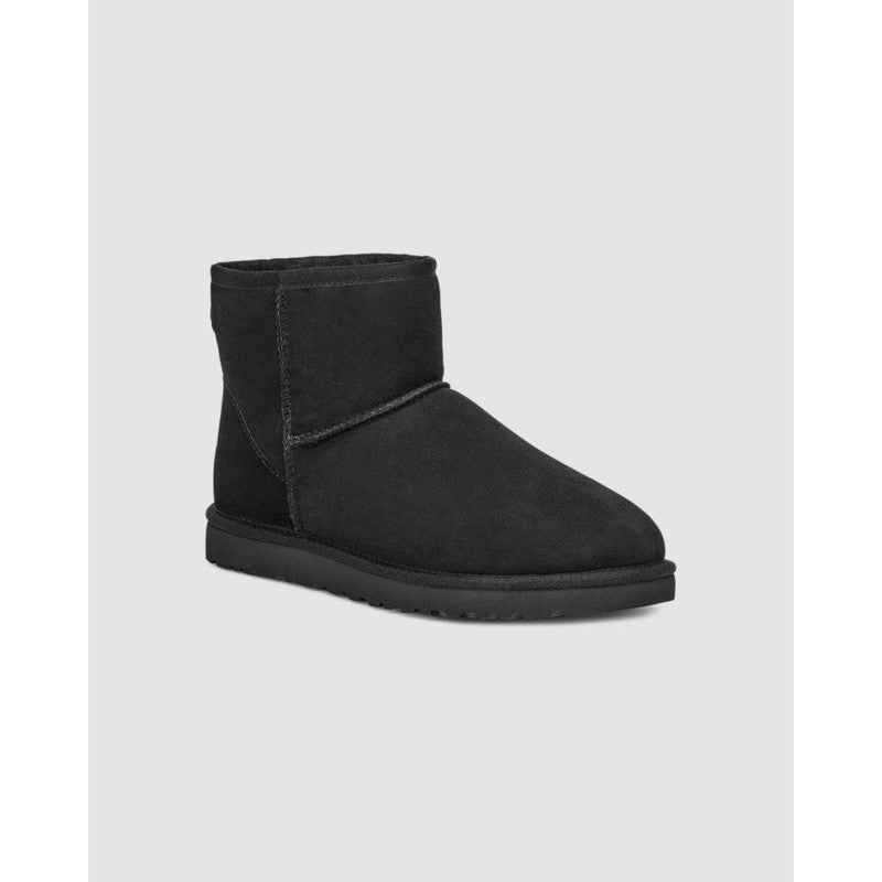 UGG Men's Classic Mini Size 8 - Black