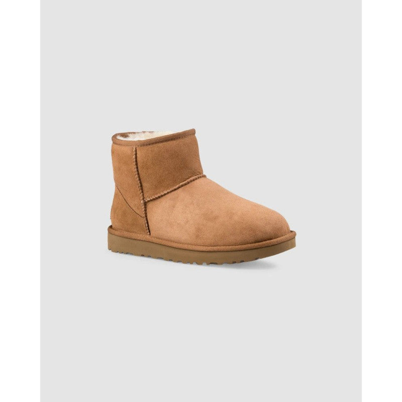 UGG Women's Classic Mini II Size 6 - Chestnut