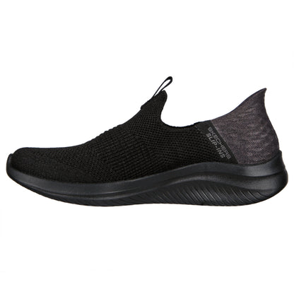 Skechers Women's Ultra Flex 3.0 - Smooth Step Slip-in Size 5 - Black/Black