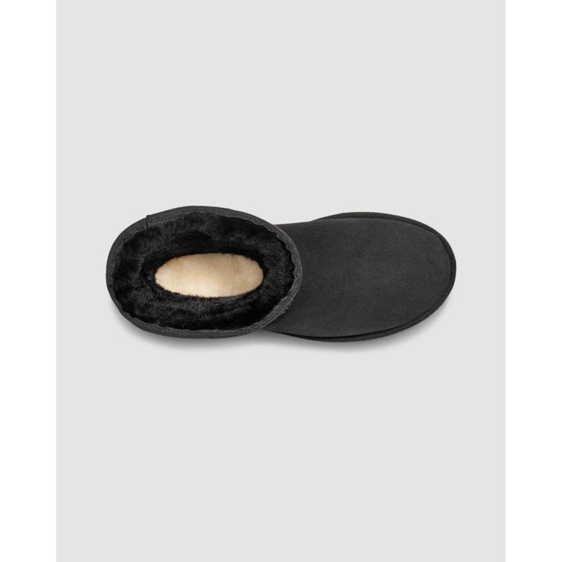 UGG Men's Classic Short Size 9 - Black