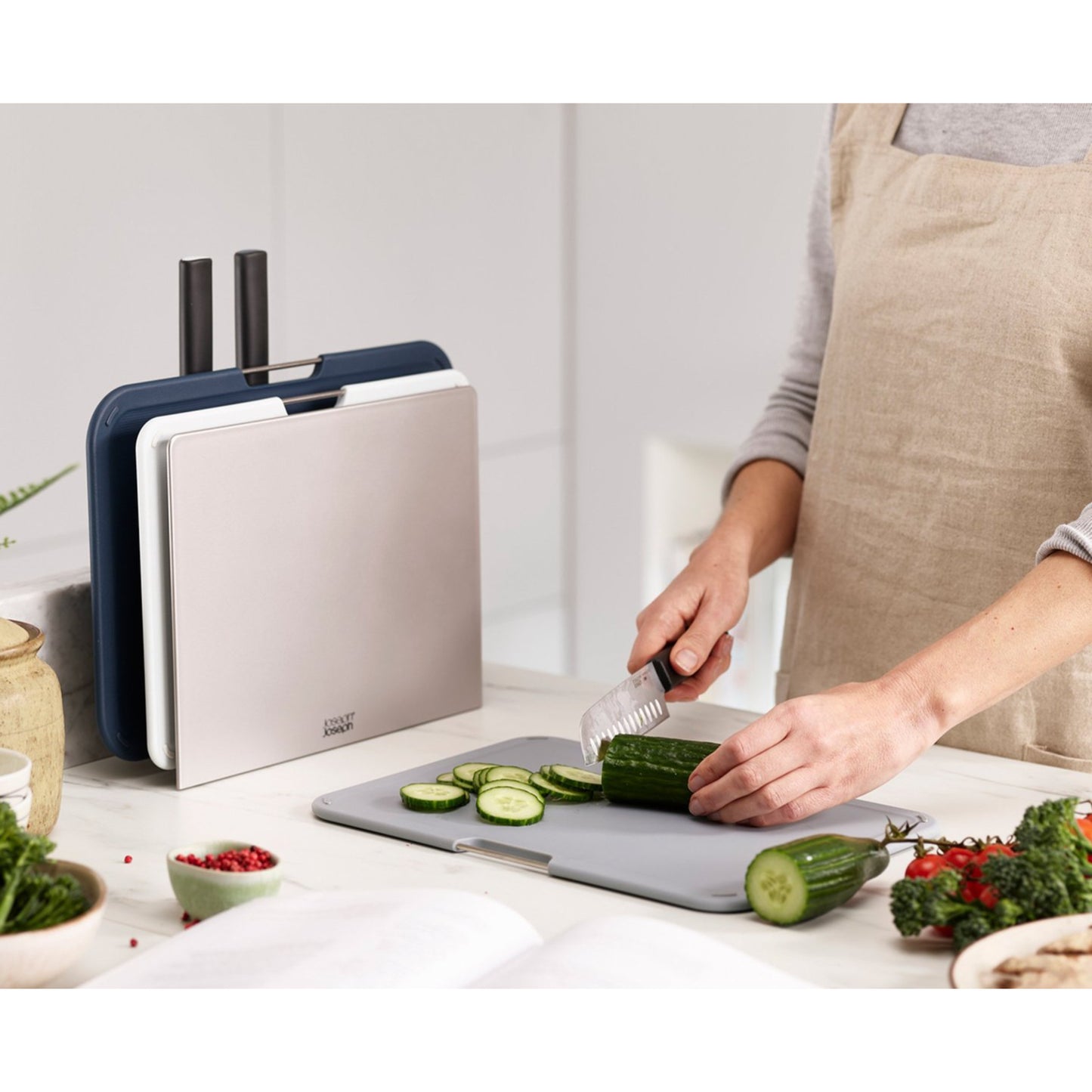 Joseph Joseph  Nest Boards Plus Knife and Board Set